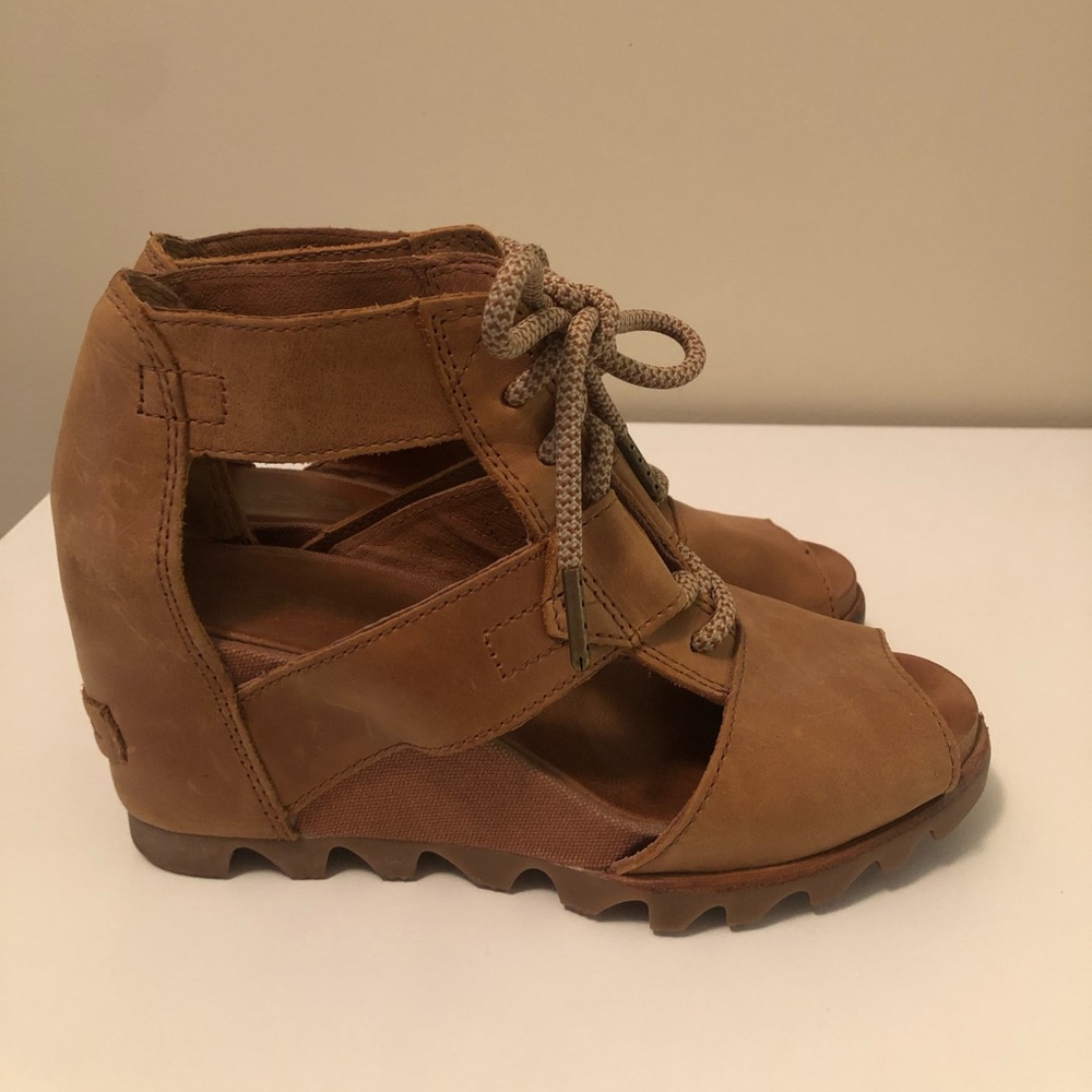 Sorel Tan wedged sandals